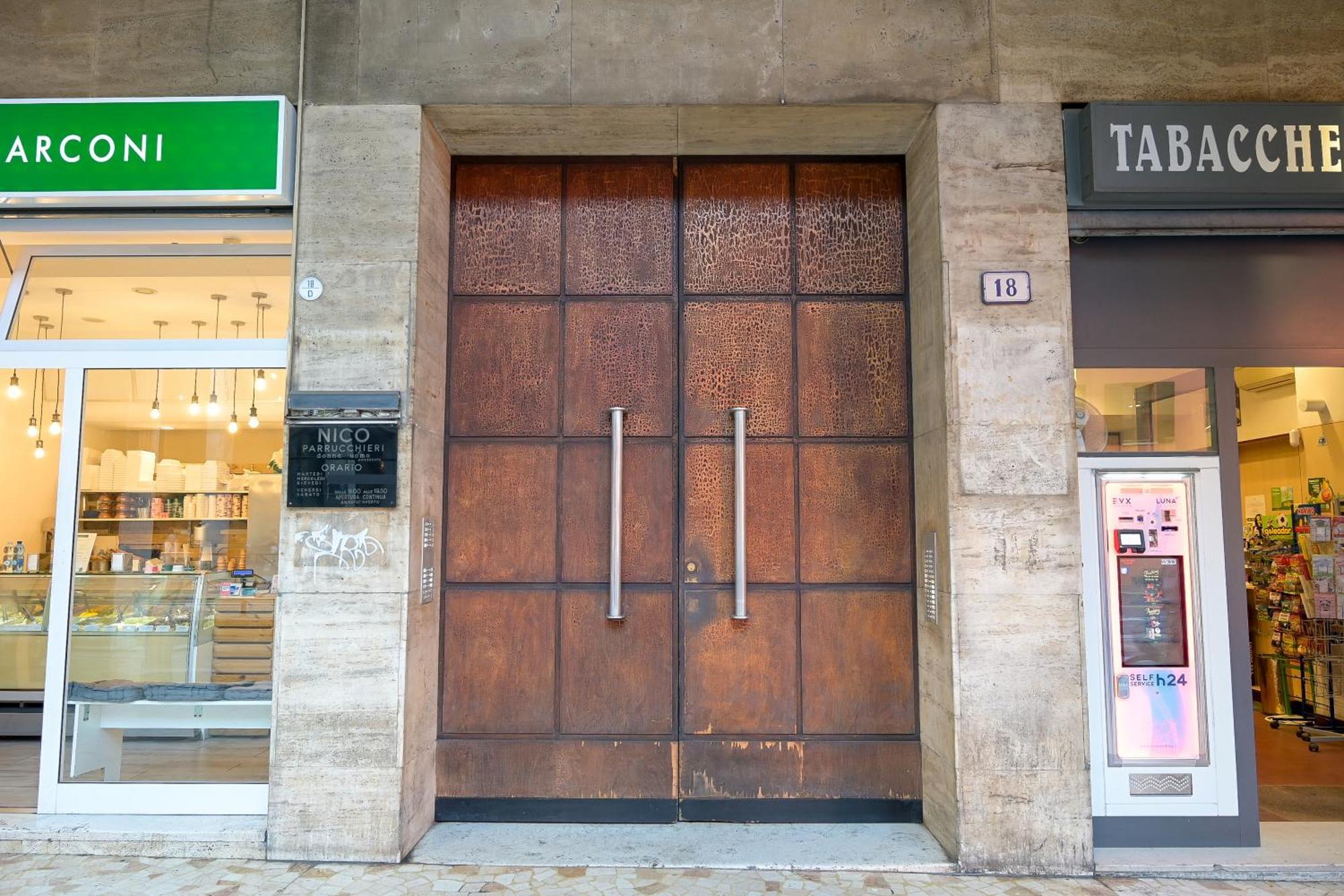 Apartamento Tuliphouse Da Davide Bolonia Exterior foto